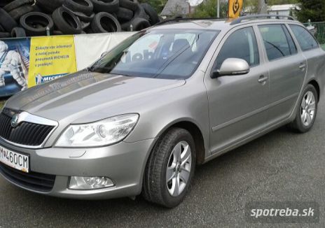 ŠKODA  Octavia Combi 2.0 TDI CR DPF Elegance